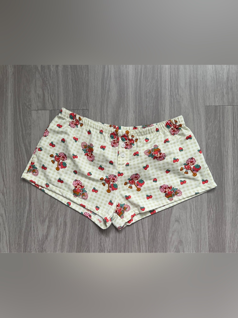 Strawberry Shortcake Women’s XL Strawberry Print Pajama Lounge Shorts